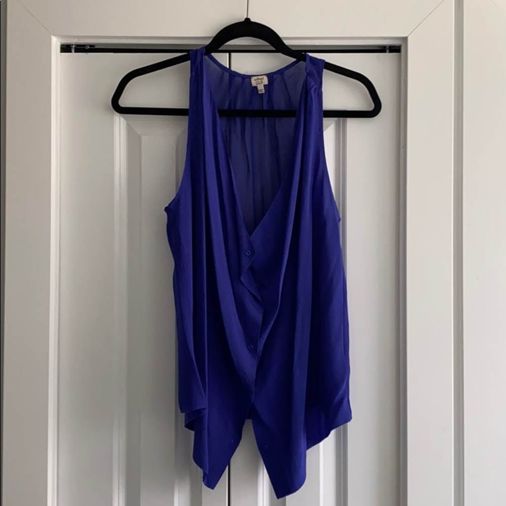 100% Silk Button Down Sleeveless Blouse